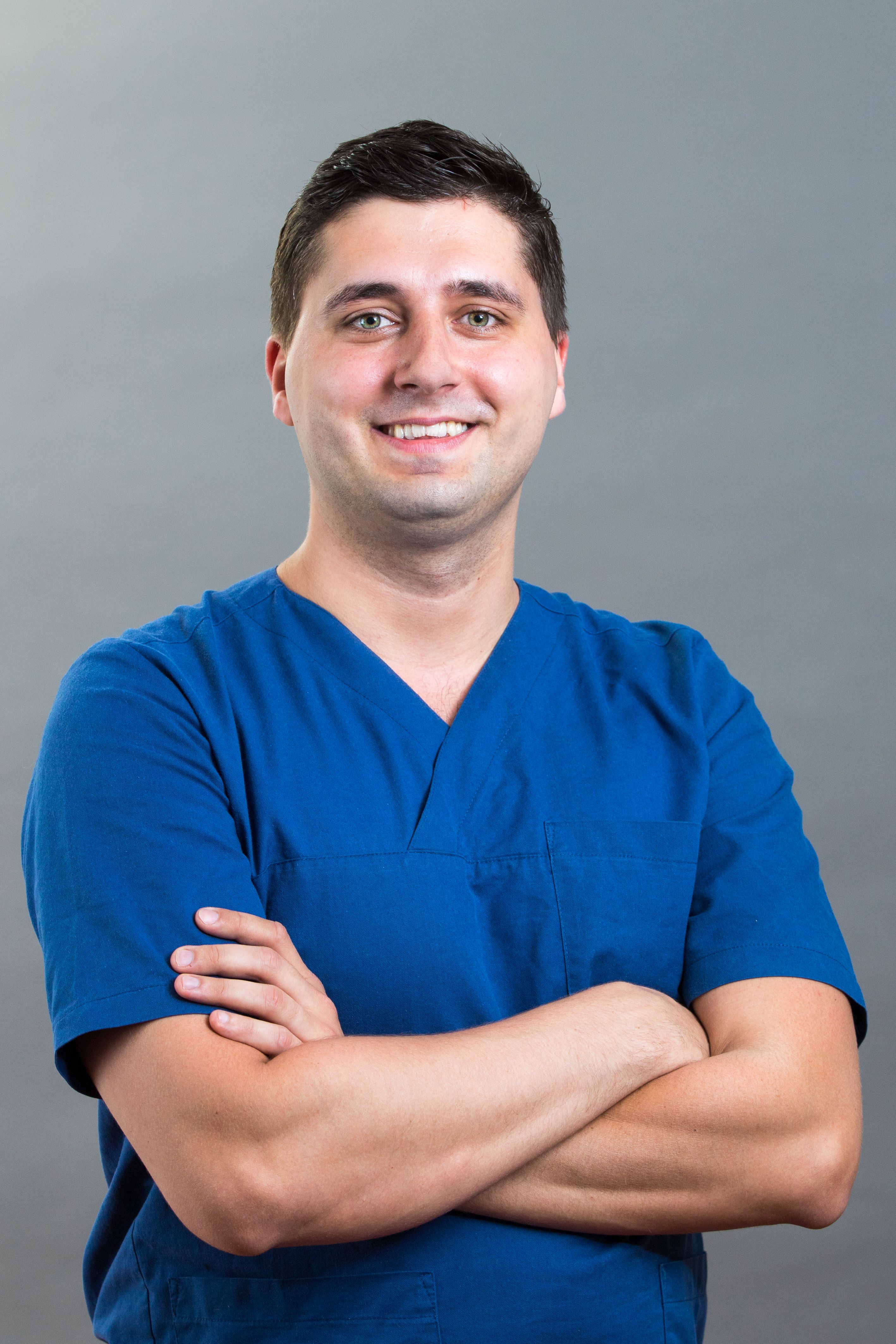 Dr. Bodnár Ádám